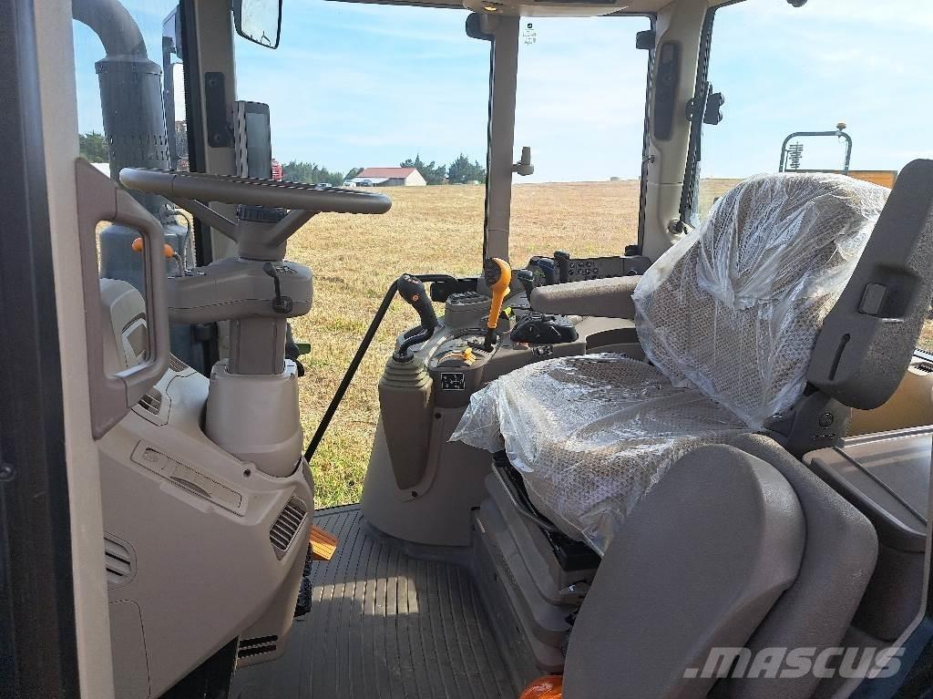 John Deere 6110M Traktorit