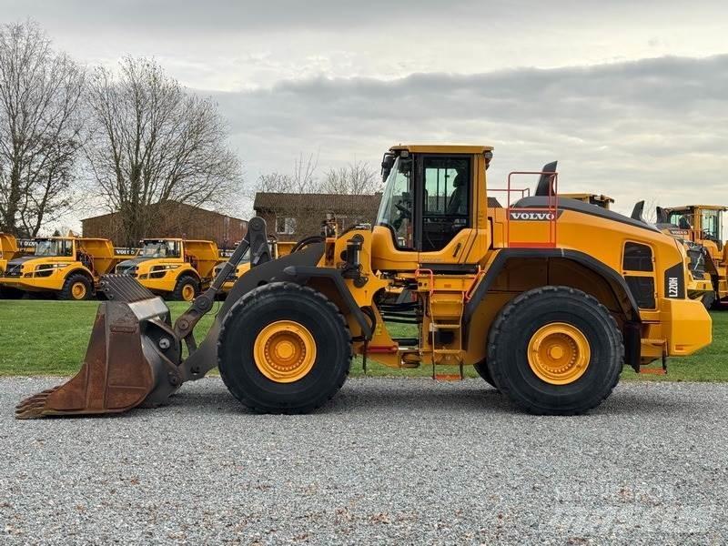 Volvo L 220 H Pyöräkuormaajat