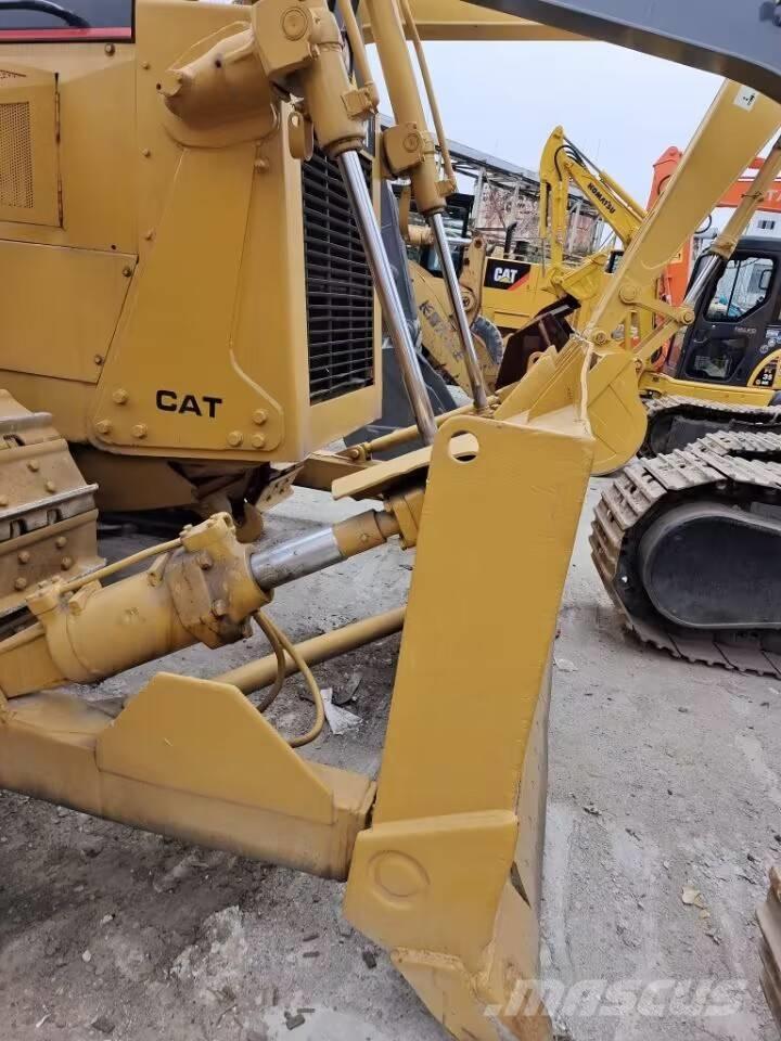 CAT D 6 G Telaketjupuskutraktorit