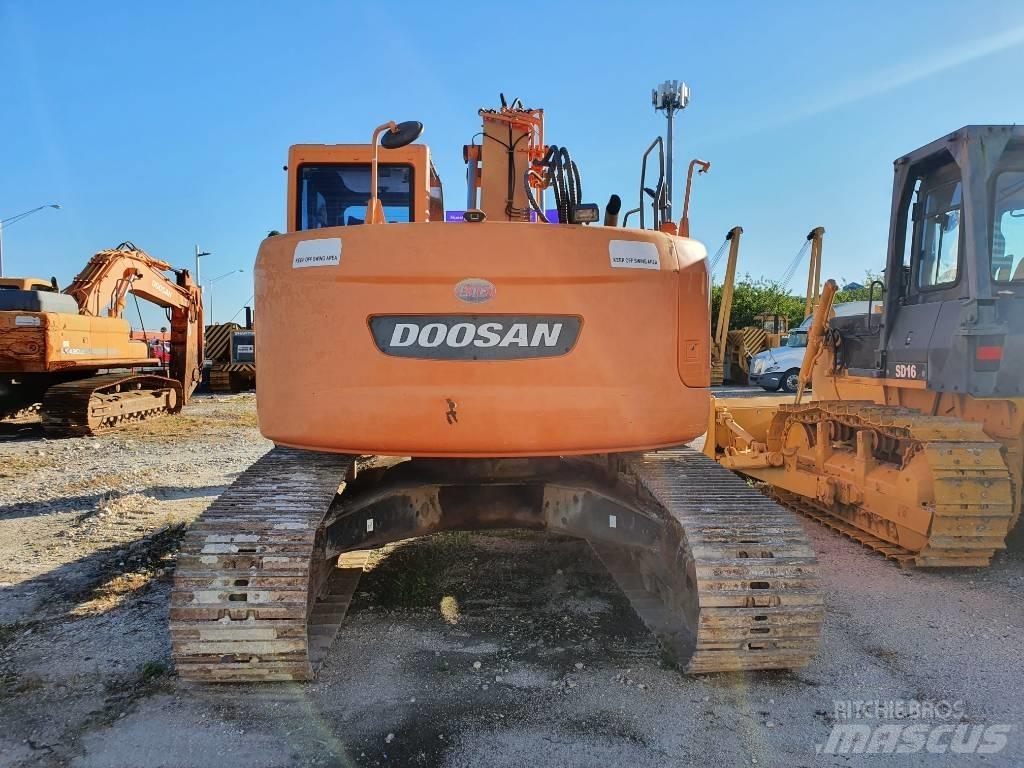 Doosan DX 235 LCR Telakaivukoneet