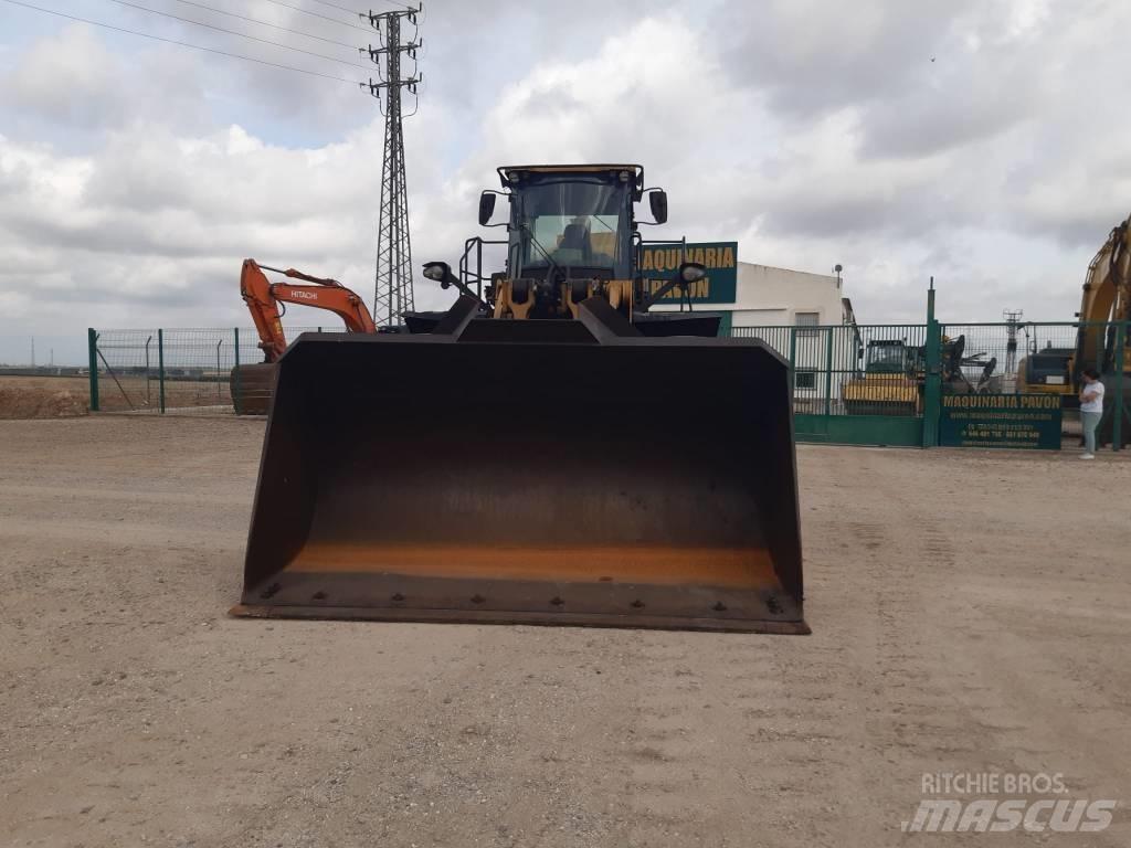 CAT 980 M Pyöräkuormaajat
