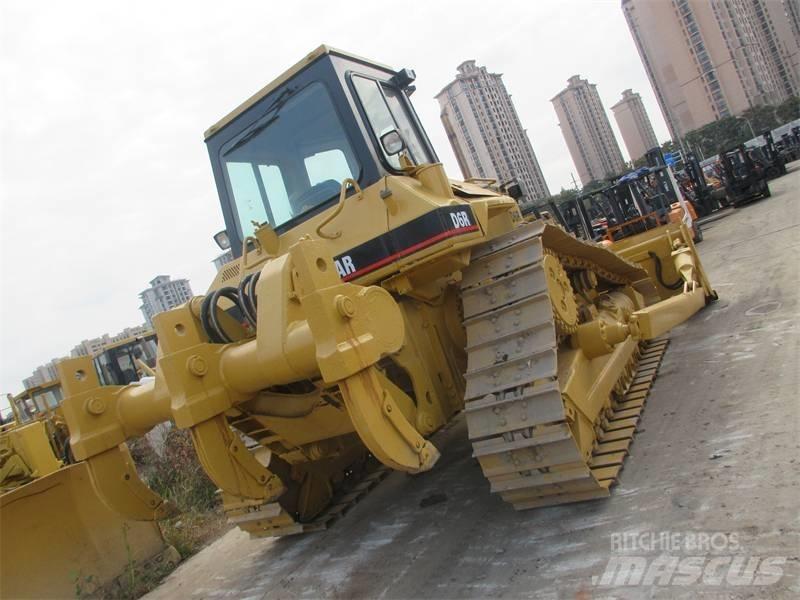 CAT D 6 R Tiehöylät