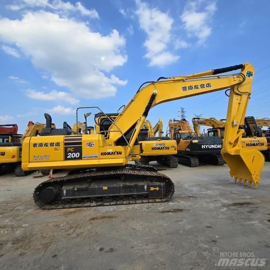 Komatsu PC 200-8 Telakaivukoneet