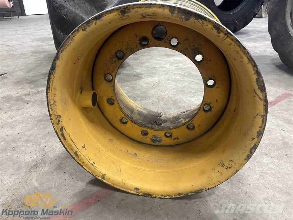 Rottne F18 24x26,5 Renkaat ja vanteet