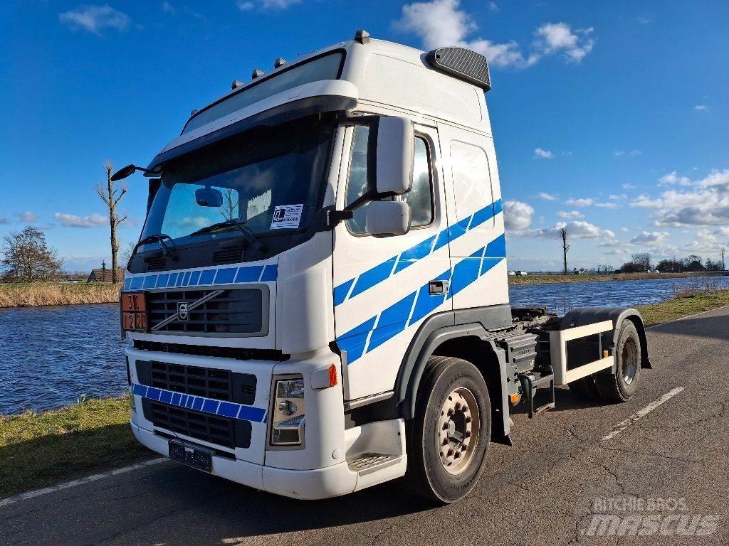 Volvo FM 380 Vetopöytäautot