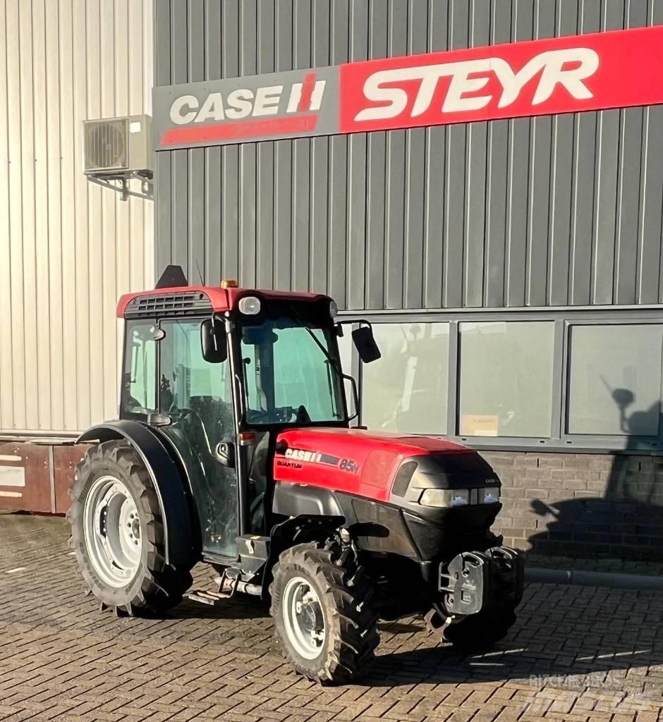 Case IH Quantum 85N Traktorit
