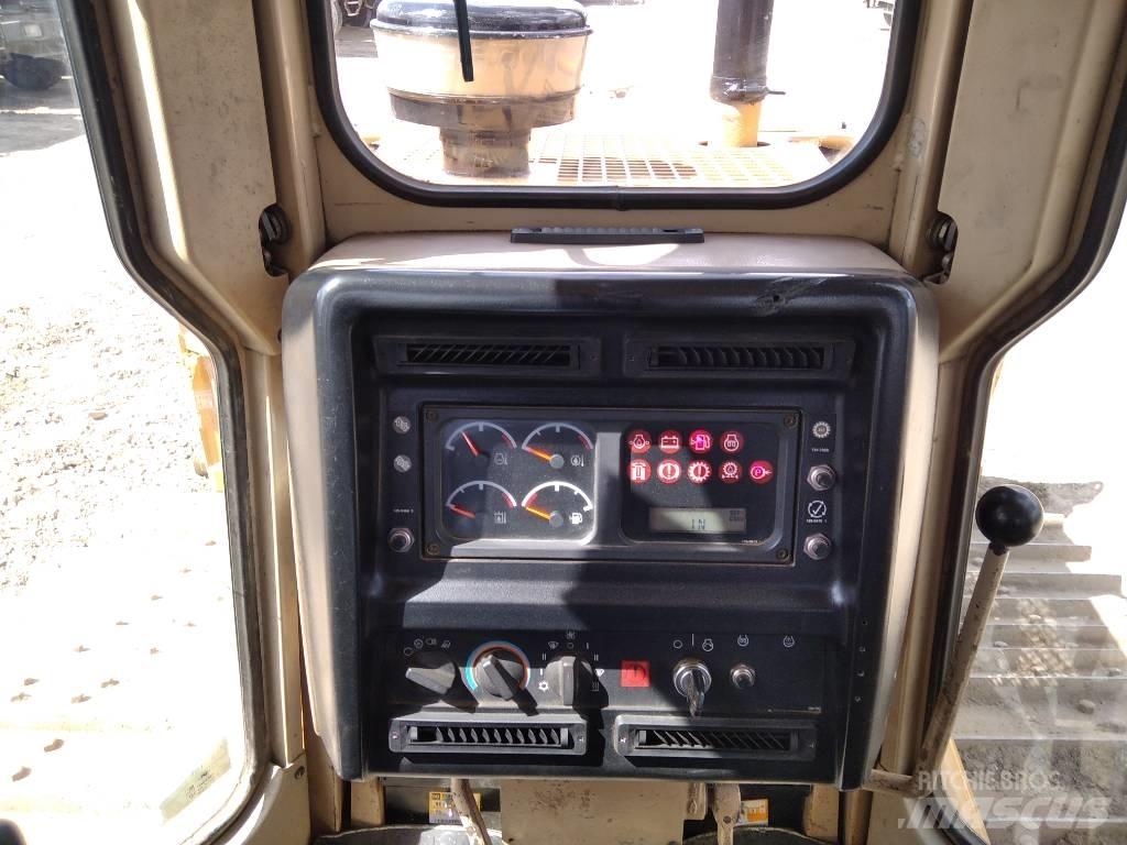 CAT D 6 M LGP Puskukoneet