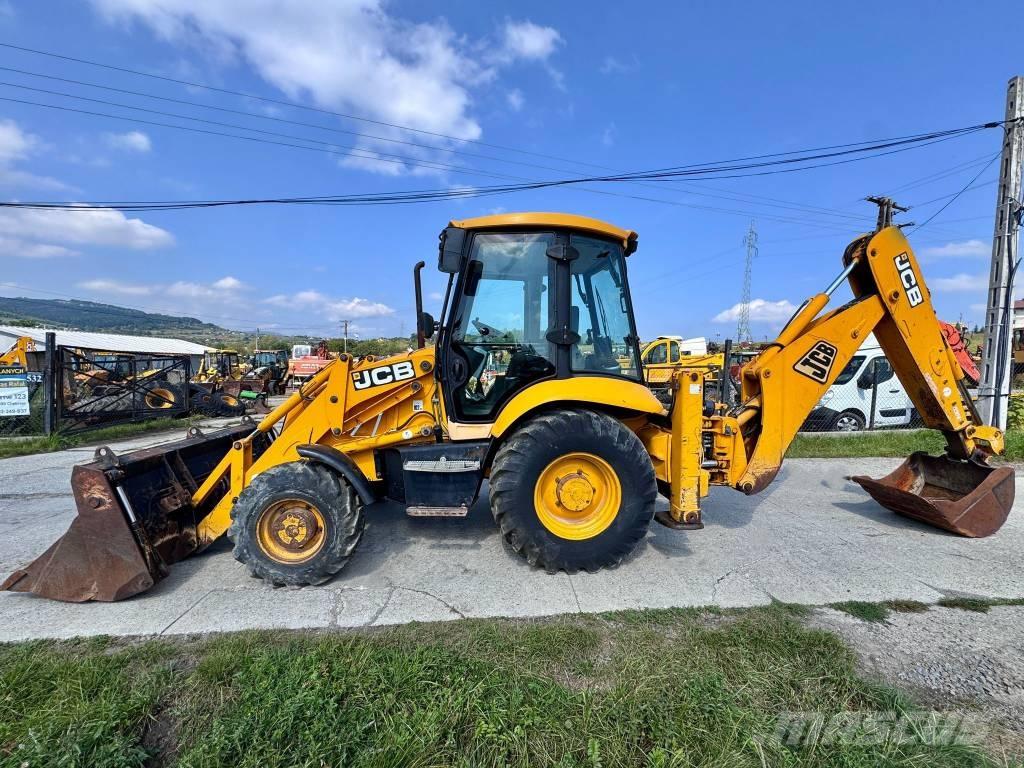 JCB 3 CX Kaivurikuormaajat