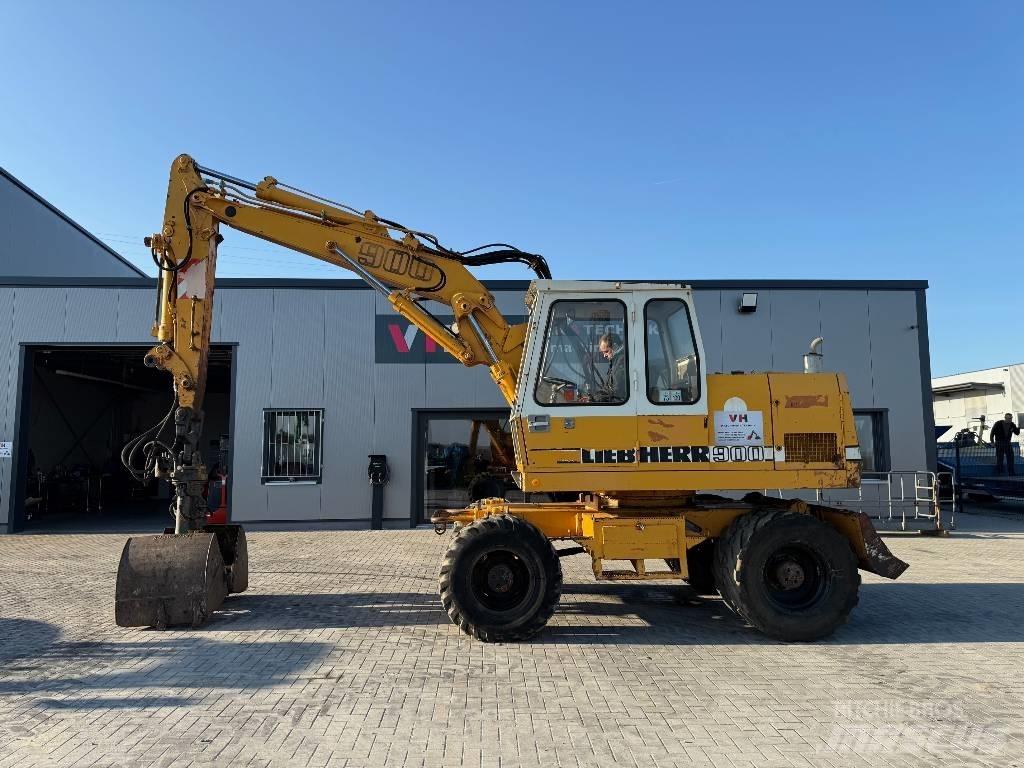 Liebherr A 900 C Pyöräkaivukoneet