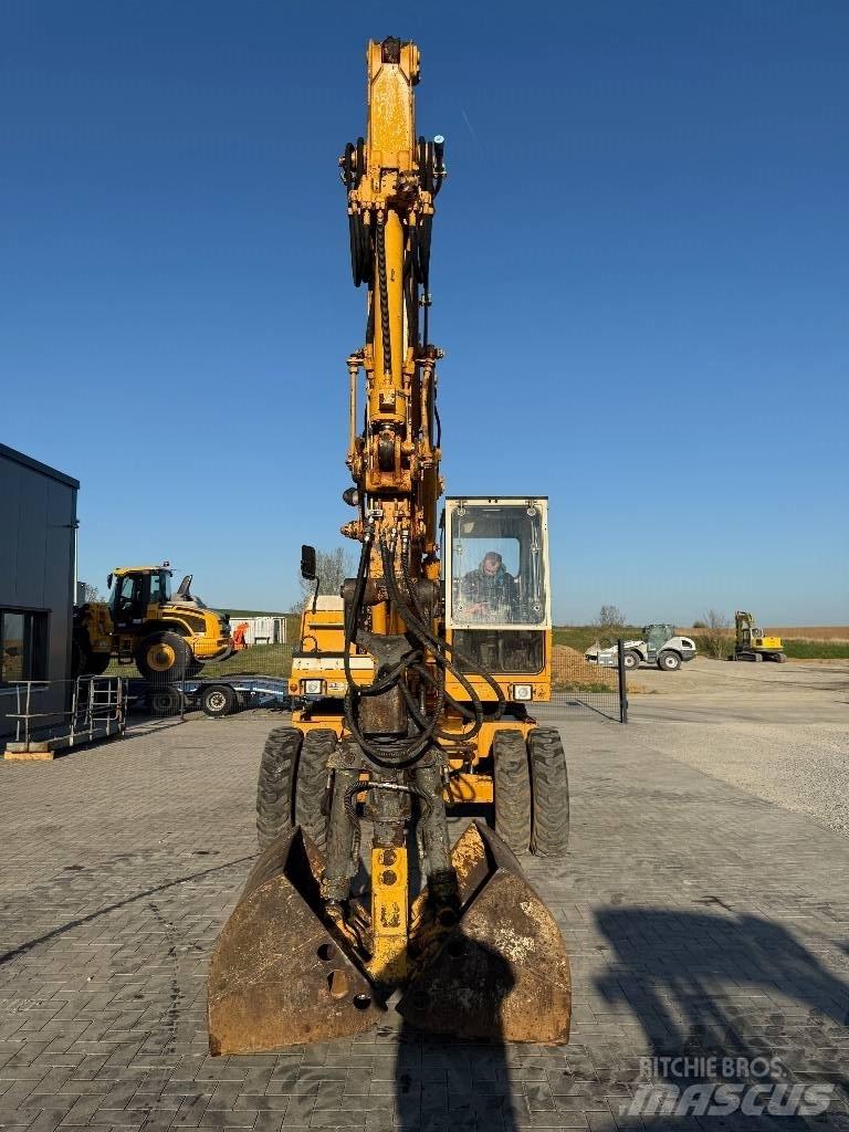 Liebherr A 900 C Pyöräkaivukoneet