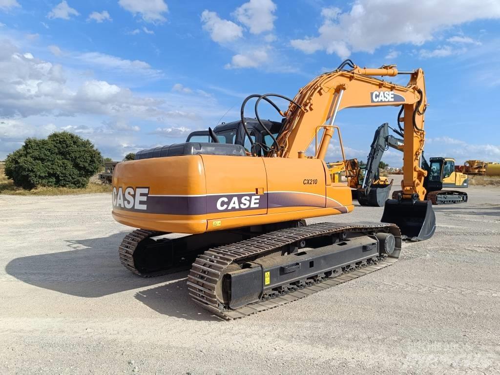 CASE CX 210 Telakaivukoneet