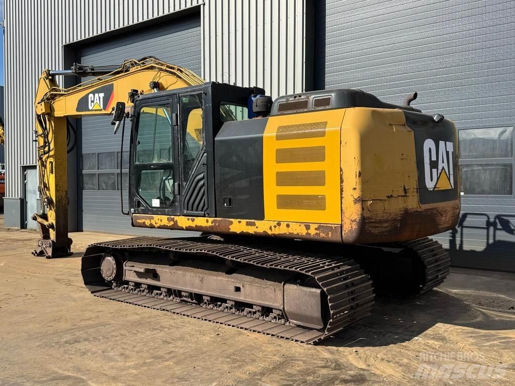 CAT 323EL Telakaivukoneet