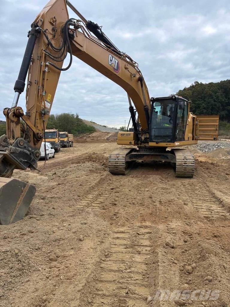 CAT 320 Telakaivukoneet