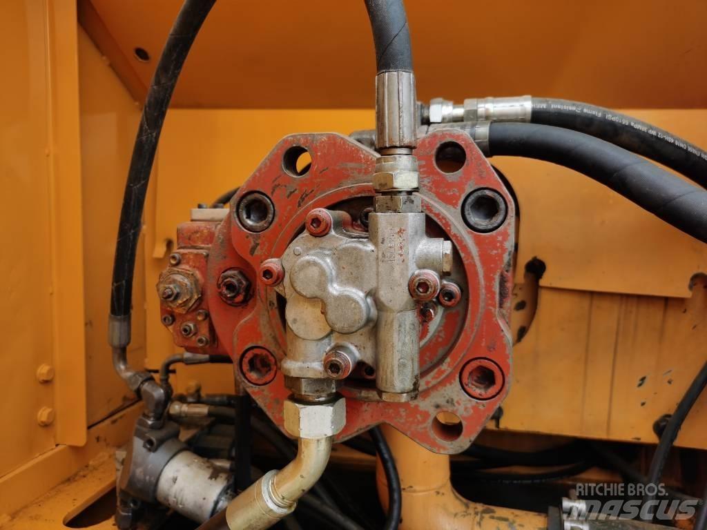 Hyundai R225LC-7 Telakaivukoneet