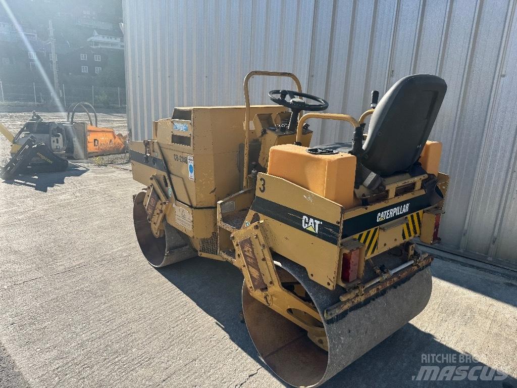 CAT CB 214 B Tiivistyskoneet