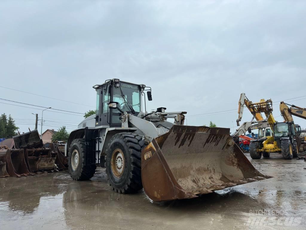 CAT 936H Pyöräkuormaajat
