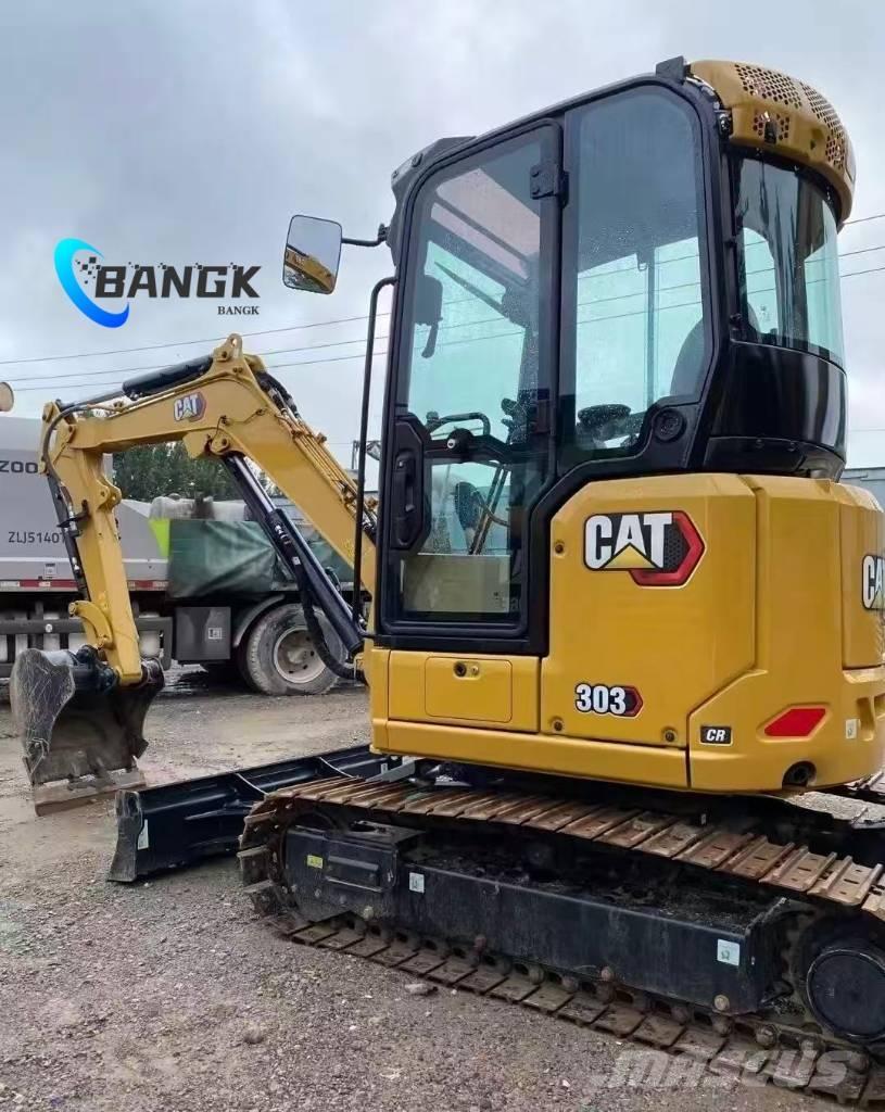 CAT 303 Minikaivukoneet < 7t