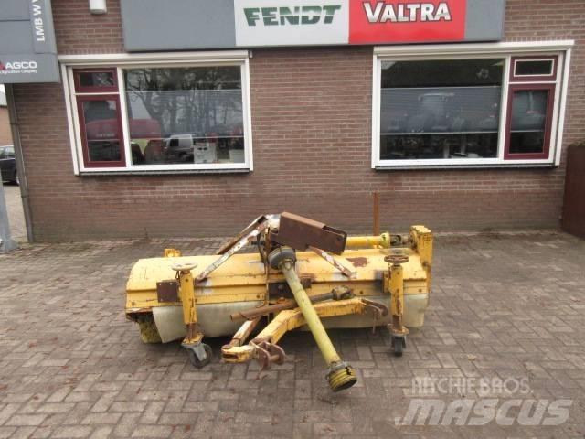 Riko M700 Muut tie- ja lumikoneet