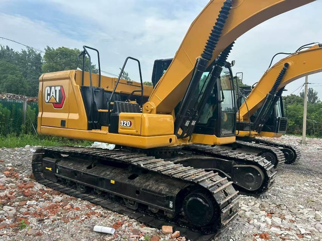 CAT 320 Telakaivukoneet