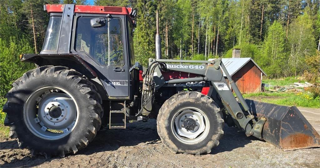 Case IH 845XL Traktorit