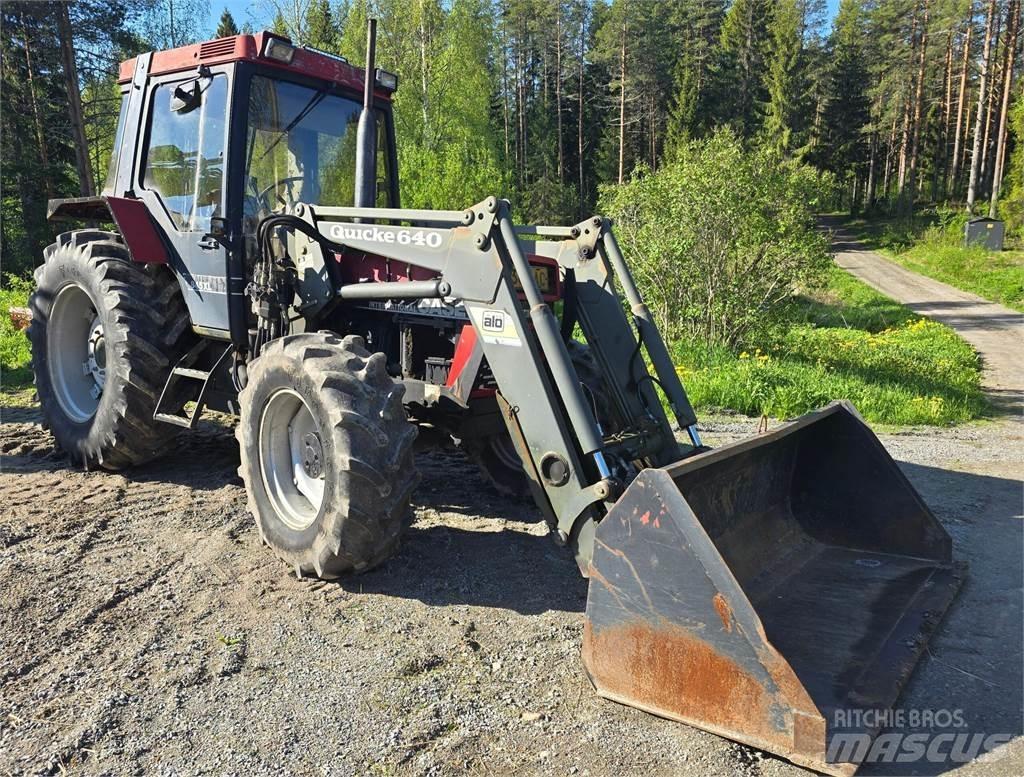 Case IH 845XL Traktorit