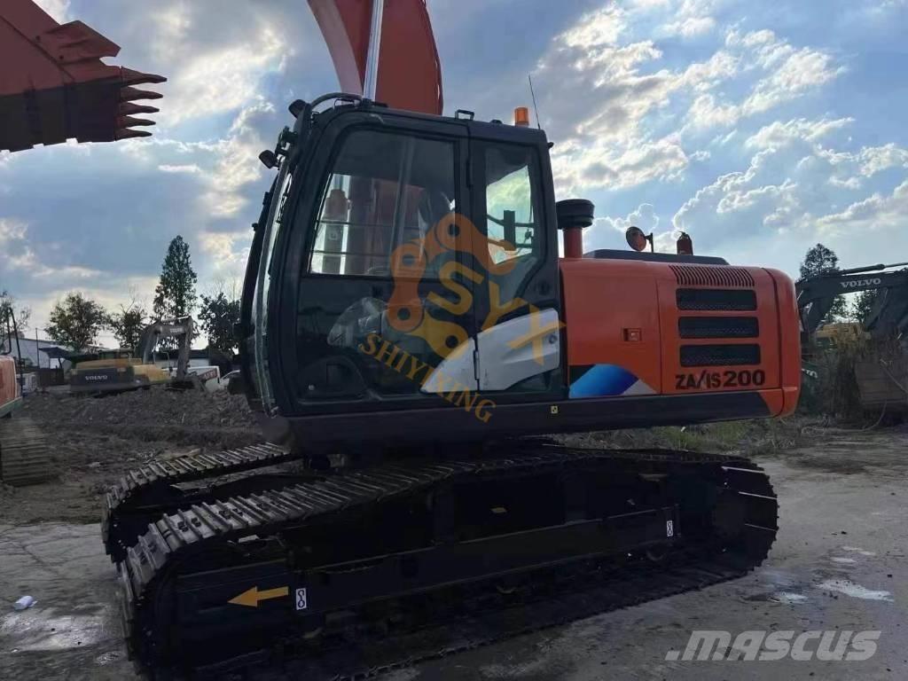Hitachi ZX200-5G Telakaivukoneet