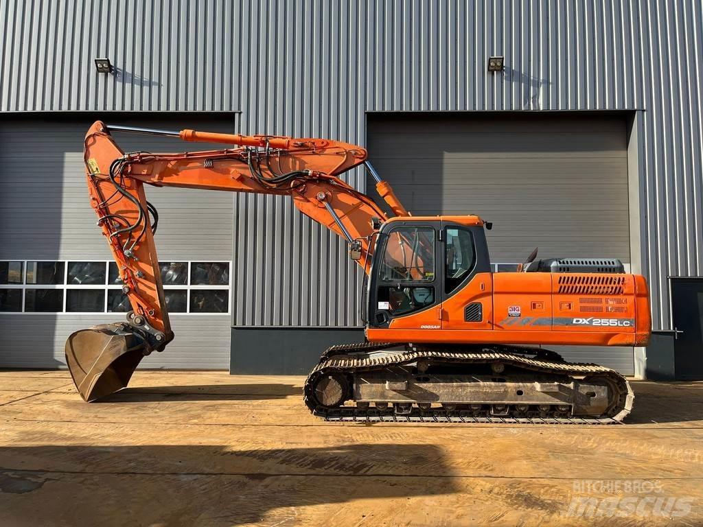 Doosan DX255LC-3 Telakaivukoneet