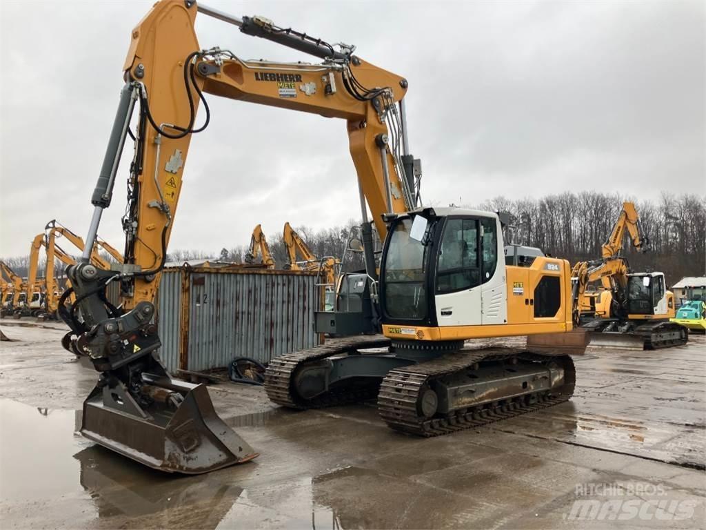 Liebherr R924 Telakaivukoneet