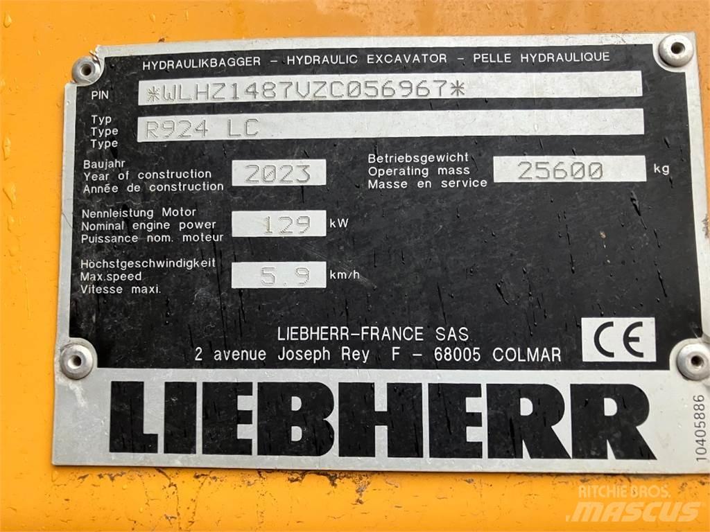 Liebherr R924 Telakaivukoneet