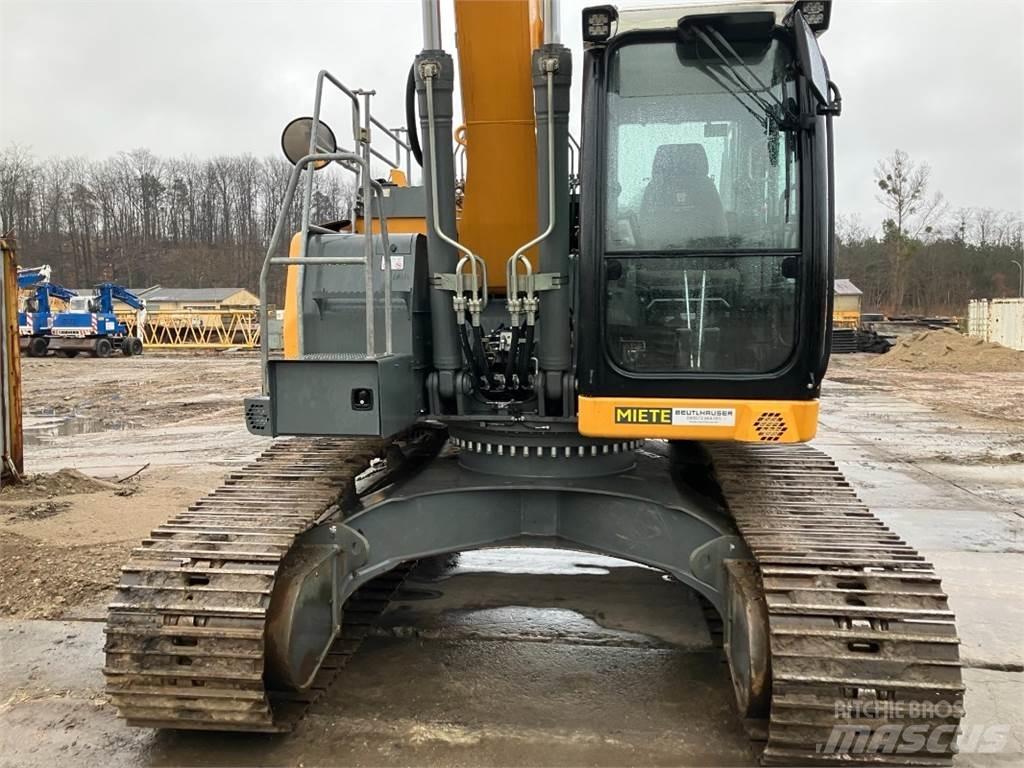 Liebherr R924 Telakaivukoneet