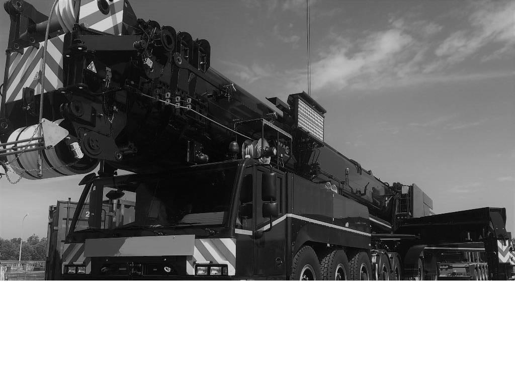 Demag AC 700 Mobiilinosturit