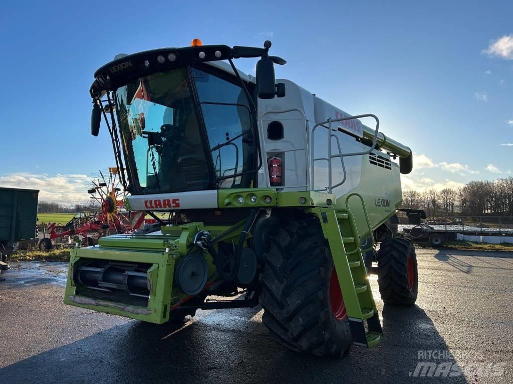CLAAS Lexion 670 Leikkuupuimurit