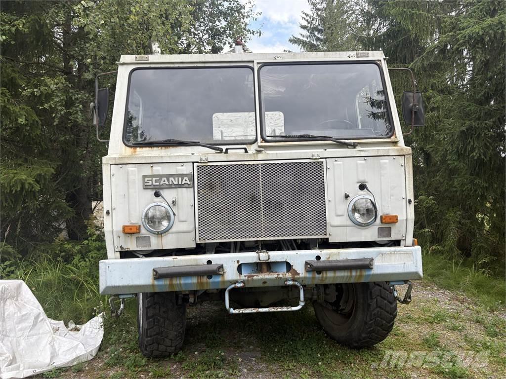 Scania SBAT 111SA Kuorma-auto porauskalustolla