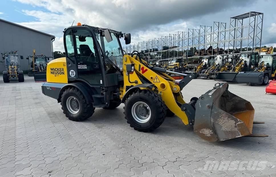 Wacker Neuson WL 70 Liukuohjatut kuormaajat