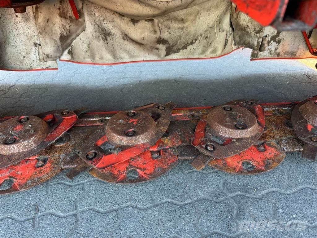 Kuhn GMD 310 F - FF Niittomurskaimet