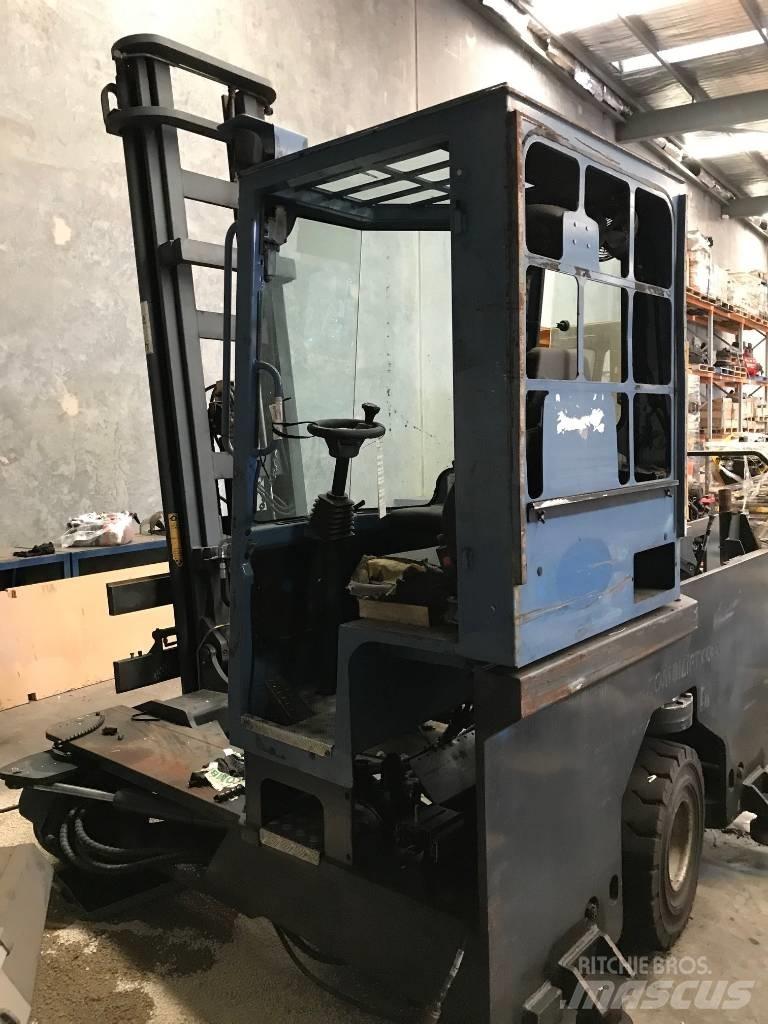 Combilift C 4000 Kylkitrukit