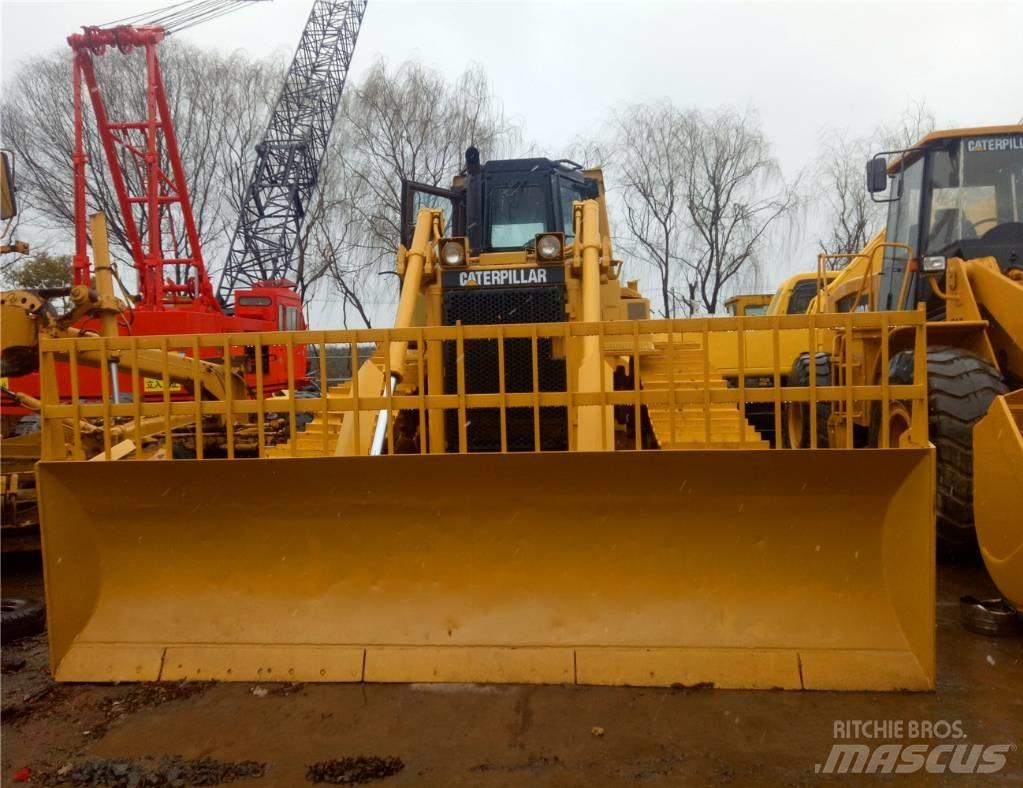 CAT D 7 R Telaketjupuskutraktorit