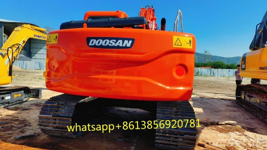 Doosan DX150 Midikaivukoneet 7t - 12t