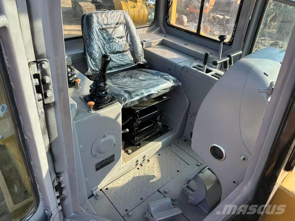 CAT D 6 G Telaketjupuskutraktorit