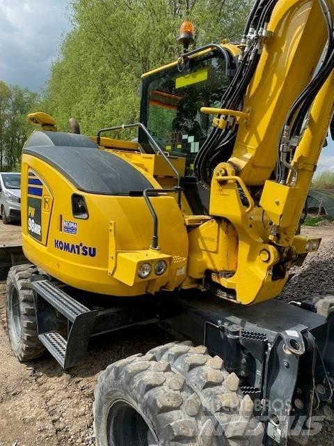 Komatsu PW98MR-11 Pyöräkaivukoneet