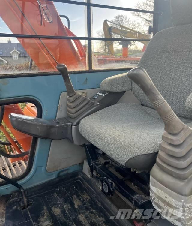 Hitachi EX 60-3 Midikaivukoneet 7t - 12t