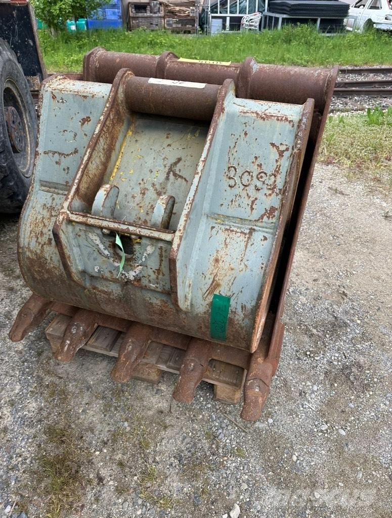 Hydrema MX 18 Pyöräkaivukoneet