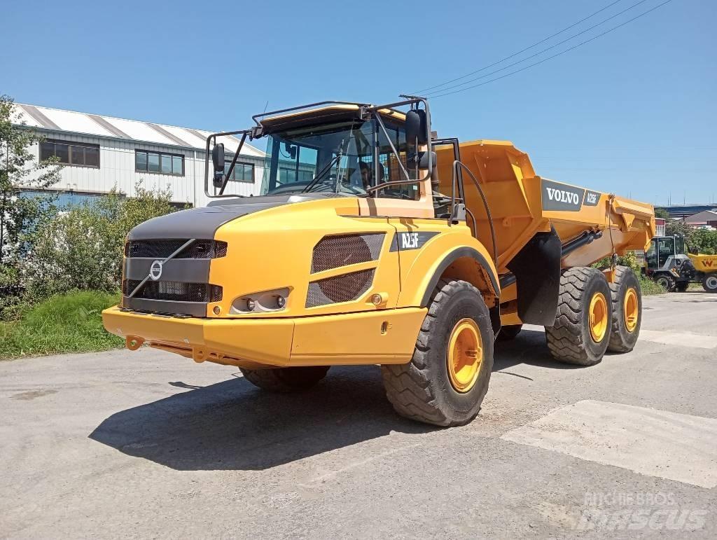 Volvo A 25 F Dumpperit