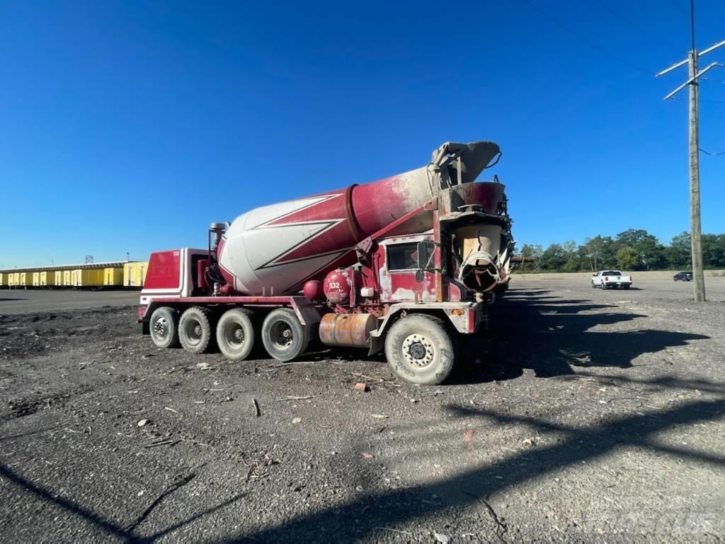 Advance Mixer Muut kuorma-autot