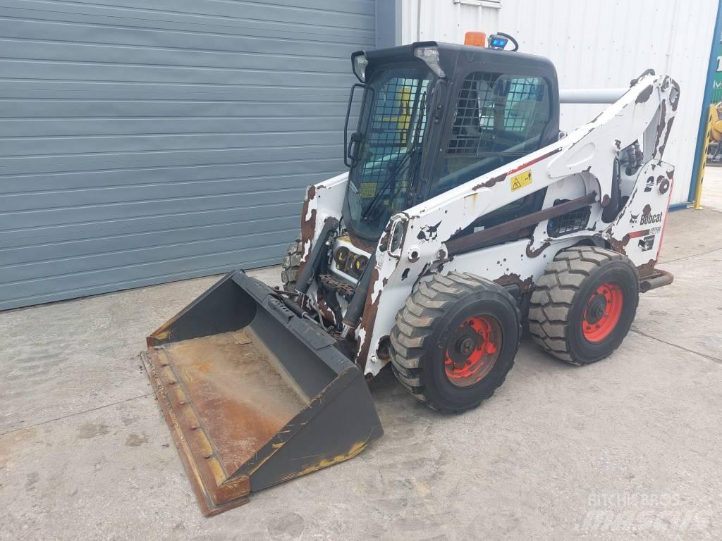 Bobcat 377 Liukuohjatut kuormaajat