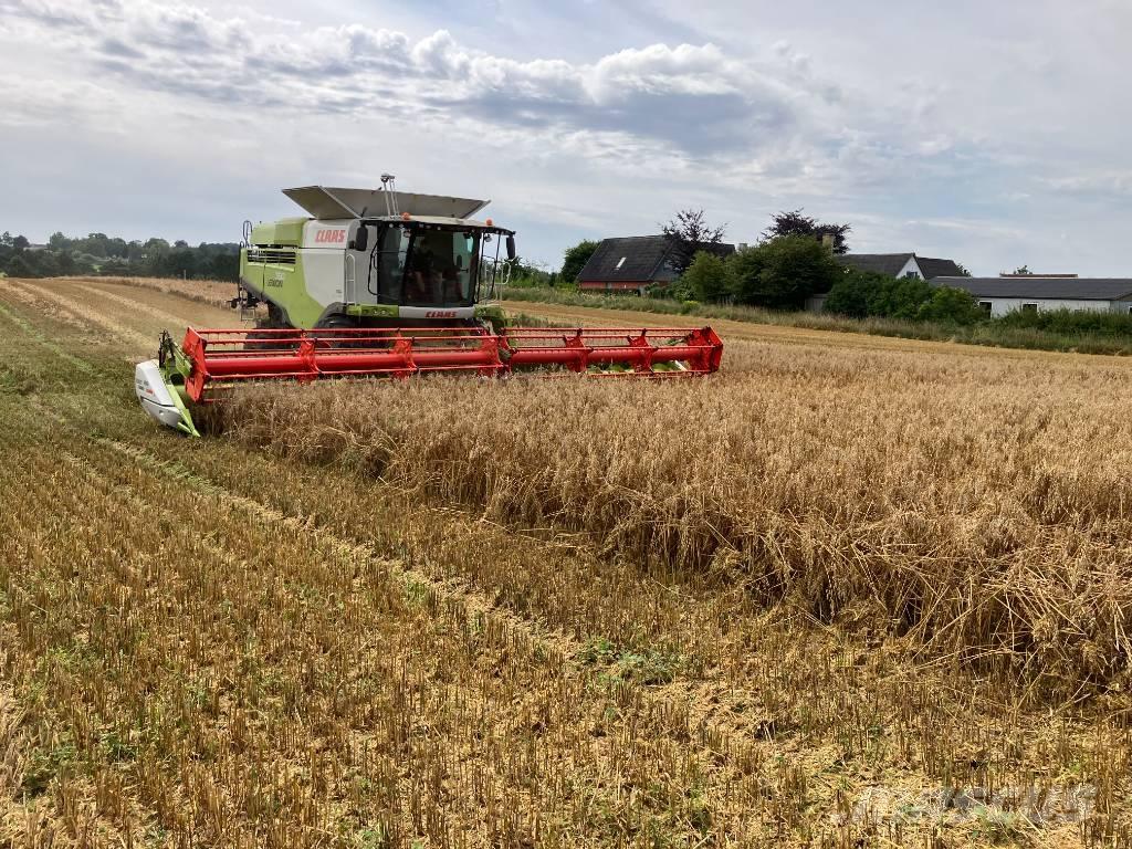 CLAAS Lexion 760 Leikkuupuimurit