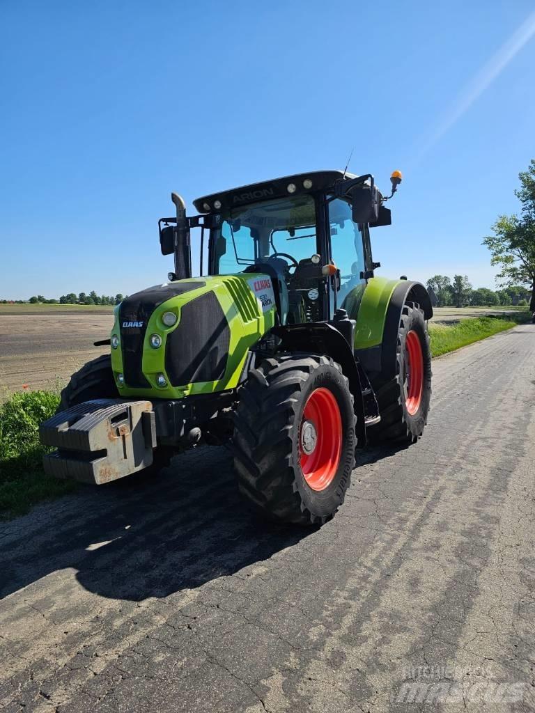 CLAAS Arion 530 Traktorit