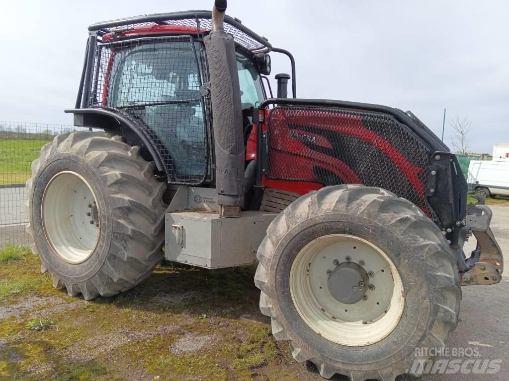 Valtra T 234 Direct Metsätraktorit