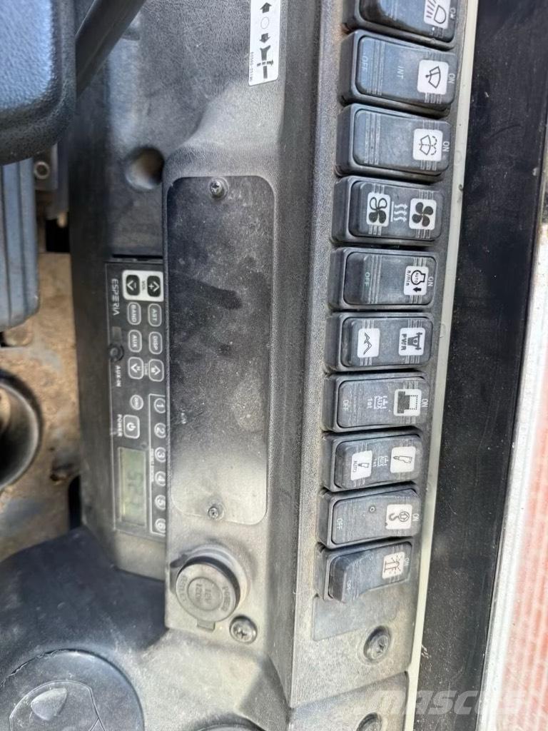 Takeuchi TB 230 Minikaivukoneet < 7t