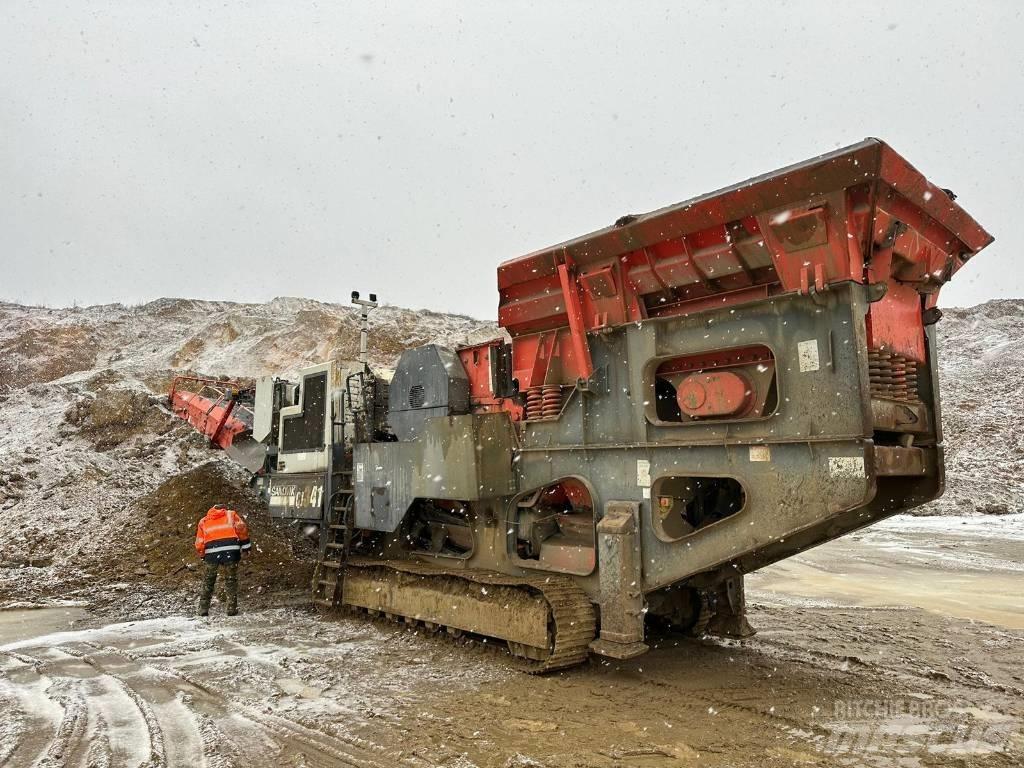 Sandvik QJ 341 Mobiilimurskaimet